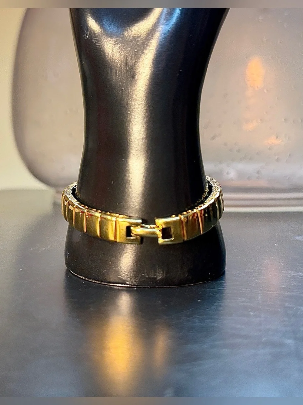 Vintage Signed Napier Gold Tone Cube Link Bracelet